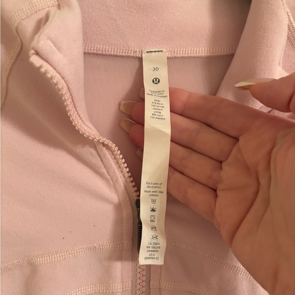 lululemon define jacket strawberry milkshake size 20 - Picture 3 of 5